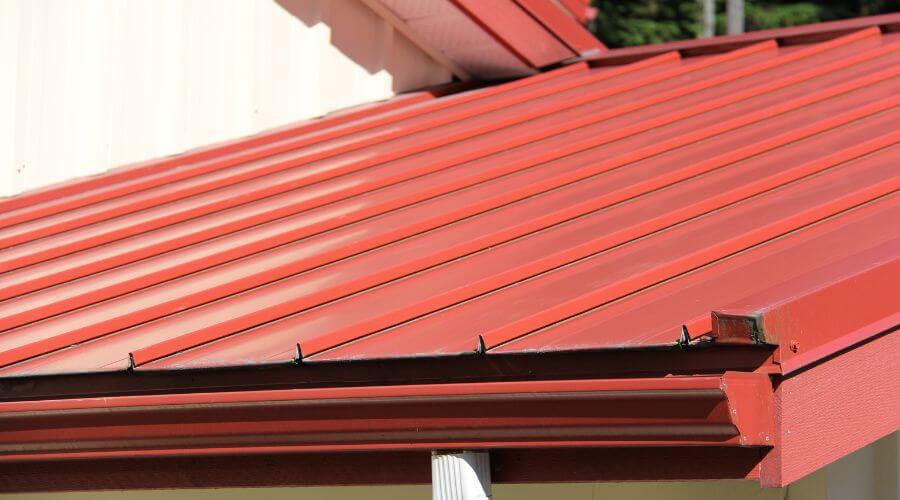 Professional metal roof installation in Deerfield, MI